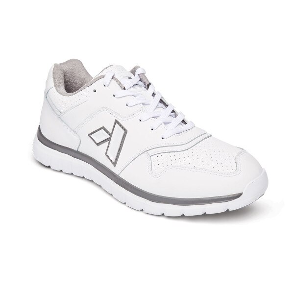 No. 50 Sport Trainer in White